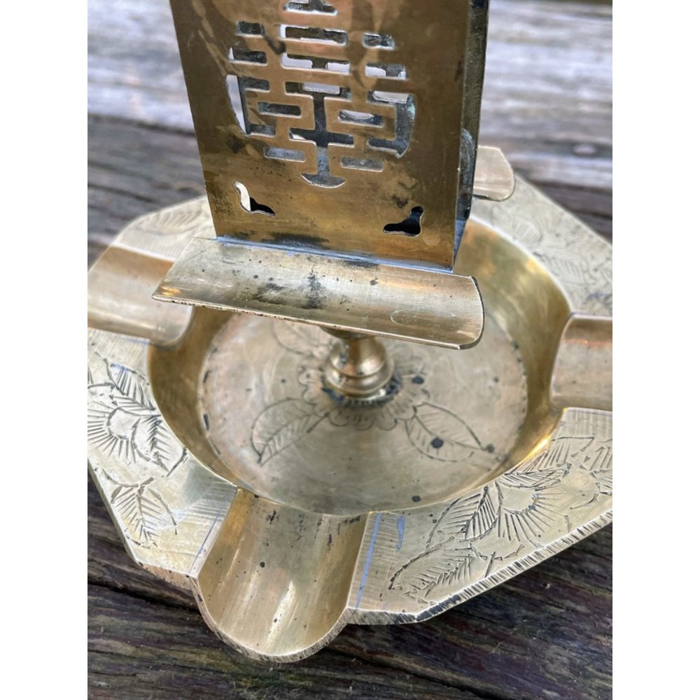 Vintage 1930s Chinese Export Brass Ashtray with Matchbox Holder - Picture 12 of 15